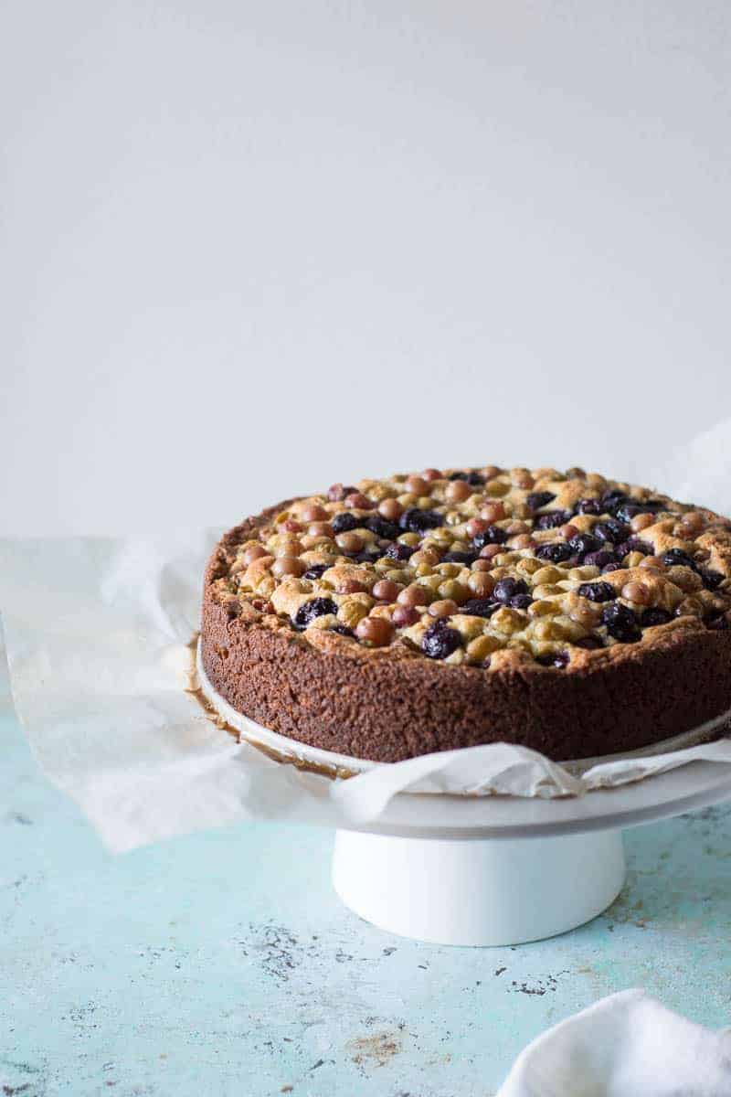 葡萄橄榄油蛋糕。从花到茎|因为美味| www.andrewtoms.com