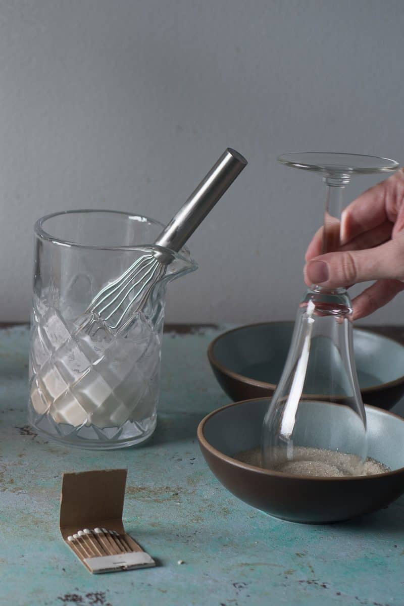 在糖中浸渍边缘