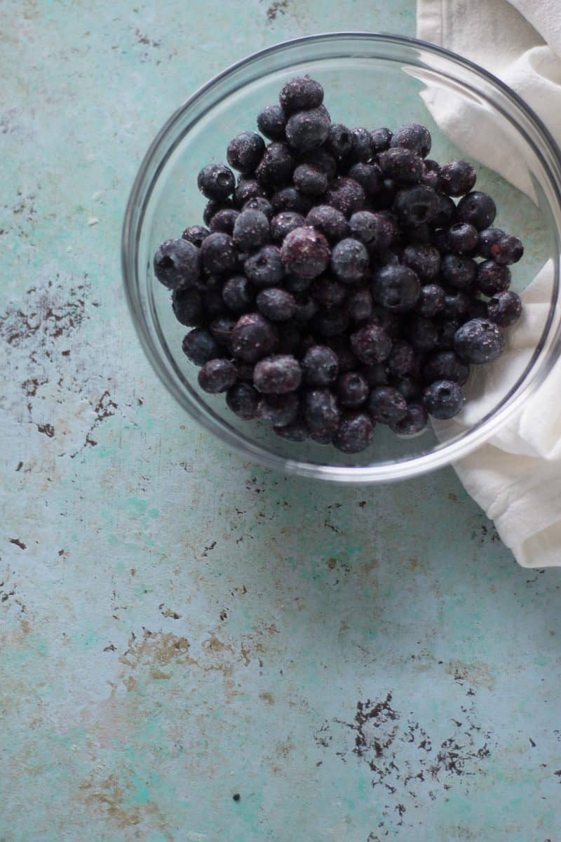蓝莓漆树冰冻果子露。从开花到干| www.andrewtoms.com